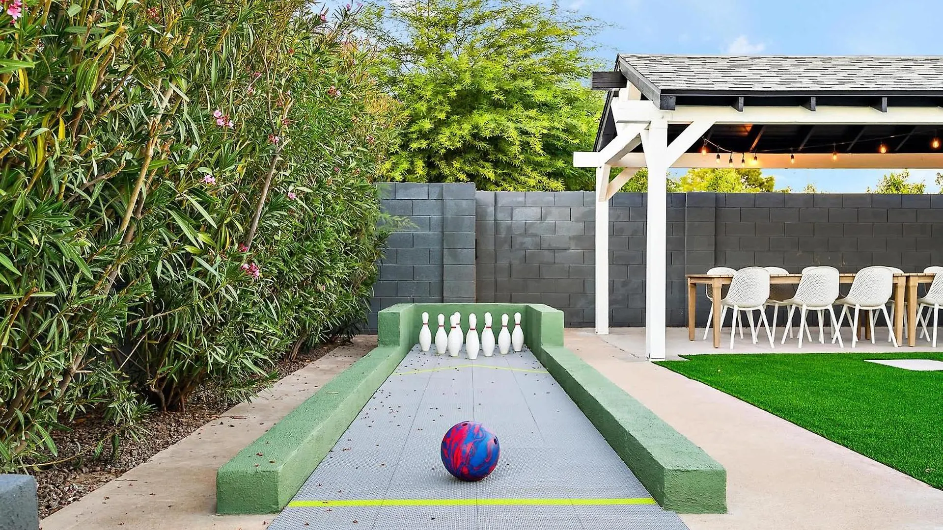 סקוטסדייל Backyard Oasis Pool Hot Tub Games & More בית נופש